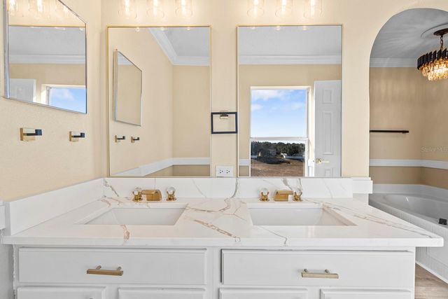 137 MILESTONE DRIVE, Haines City, FL 33844