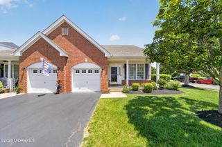 71 Burholme Drive, Robbinsville, NJ 08691