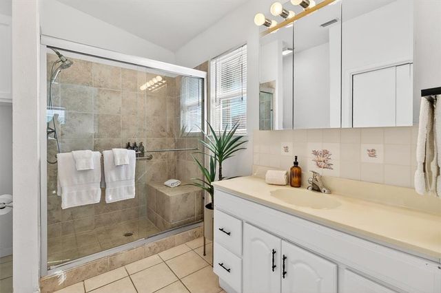 613 Sandpiper Circ, Port Aransas, TX 78373