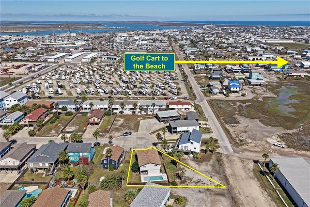 613 Sandpiper Circ, Port Aransas, TX 78373