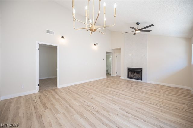 2323 El Cerrito Circle, Las Vegas, NV 89108