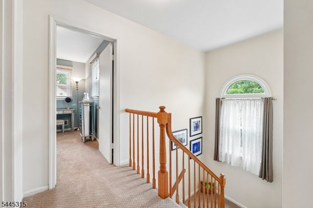 17 Cooper Ct, Freehold Twp., NJ 07728