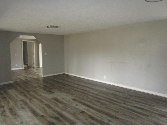 1191 Scaffold Cane Road, Berea, KY 40403