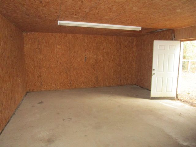 1191 Scaffold Cane Road, Berea, KY 40403