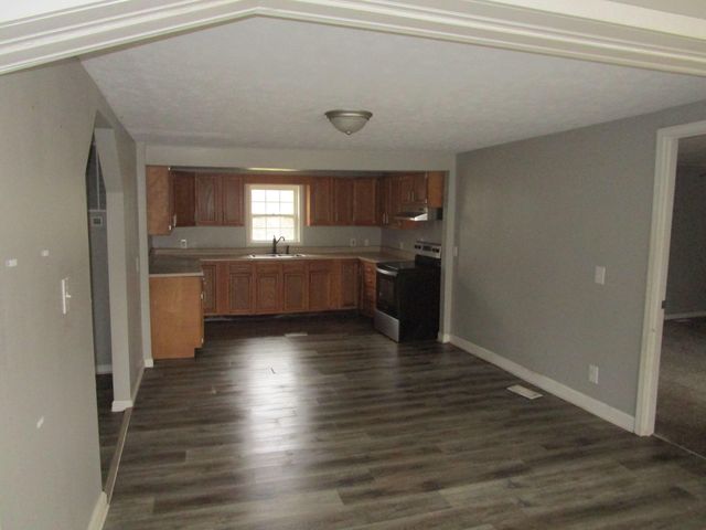 1191 Scaffold Cane Road, Berea, KY 40403