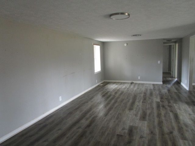 1191 Scaffold Cane Road, Berea, KY 40403