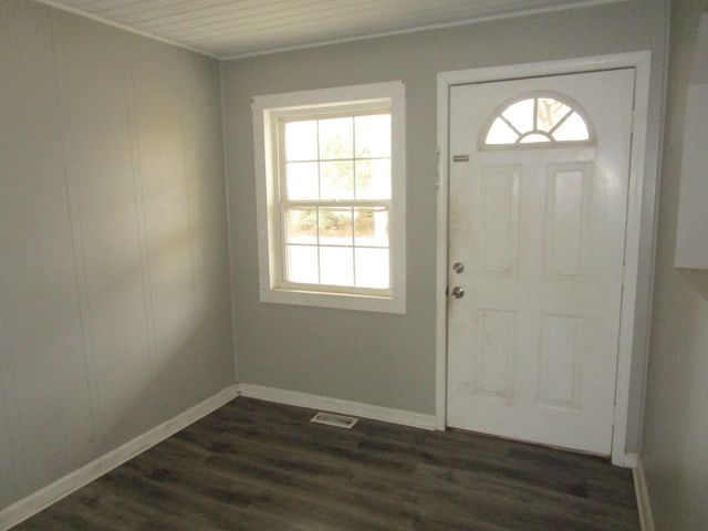 1191 Scaffold Cane Road, Berea, KY 40403