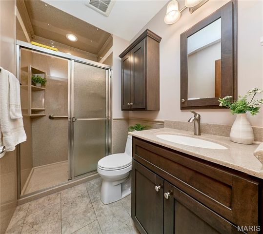 3613 Collingwood Drive, St Charles, MO 63301