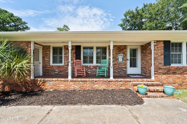 142 Mohican Trail, Wilmington, NC 28409