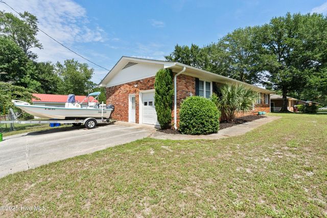 142 Mohican Trail, Wilmington, NC 28409