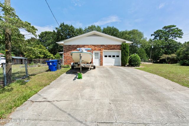 142 Mohican Trail, Wilmington, NC 28409