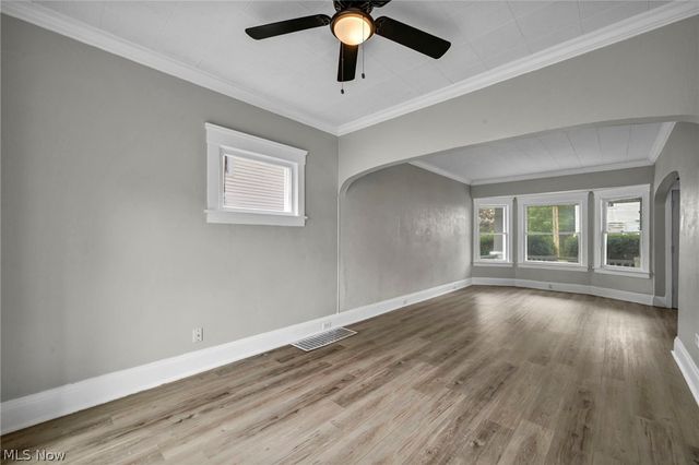 9825 Macon Avenue, Cleveland, OH 44102