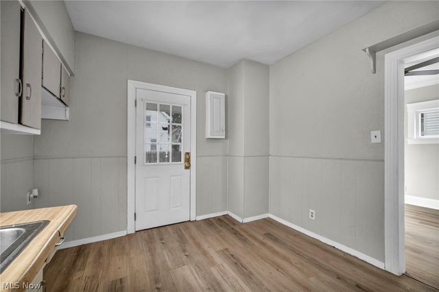 9825 Macon Avenue, Cleveland, OH 44102