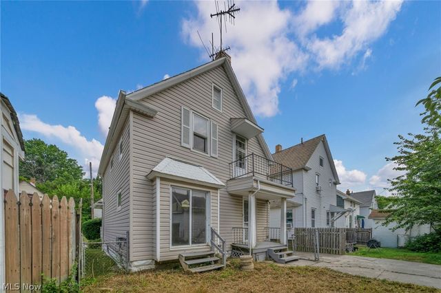9825 Macon Avenue, Cleveland, OH 44102