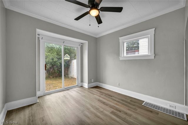 9825 Macon Avenue, Cleveland, OH 44102
