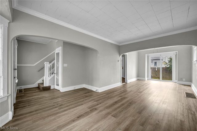 9825 Macon Avenue, Cleveland, OH 44102