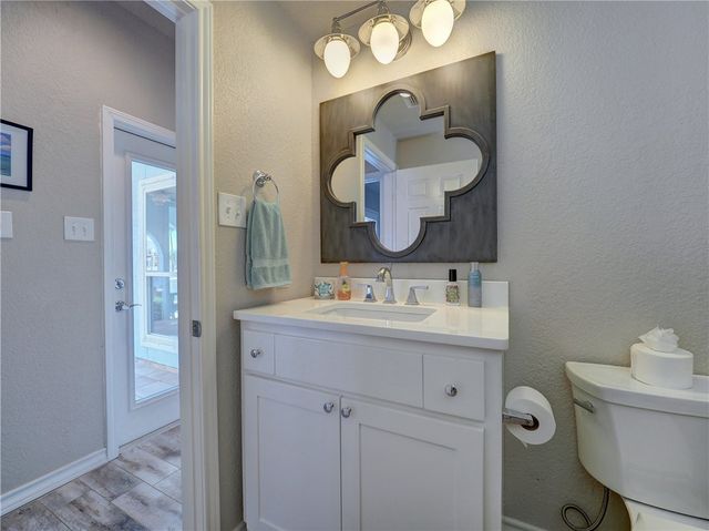 15906 Palo Seco Dr, Corpus Christi, TX 78418