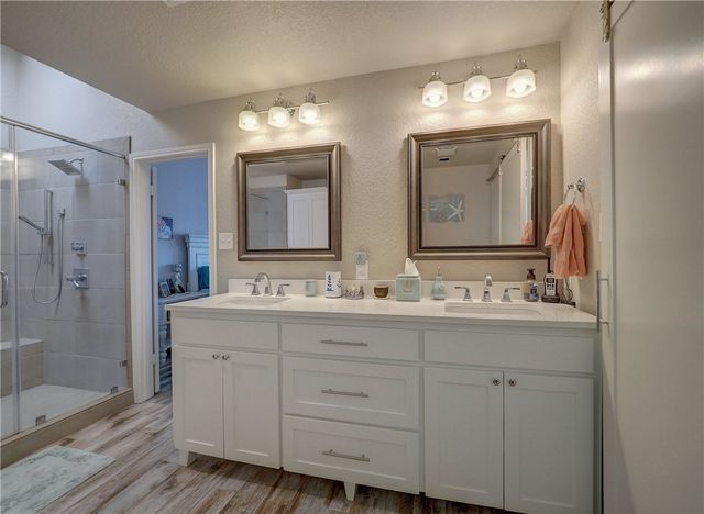 15906 Palo Seco Dr, Corpus Christi, TX 78418