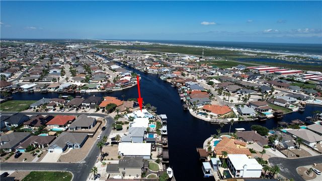 15906 Palo Seco Dr, Corpus Christi, TX 78418
