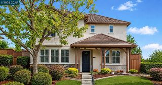 586 Dutch Elm Dr, Hercules, CA 94547