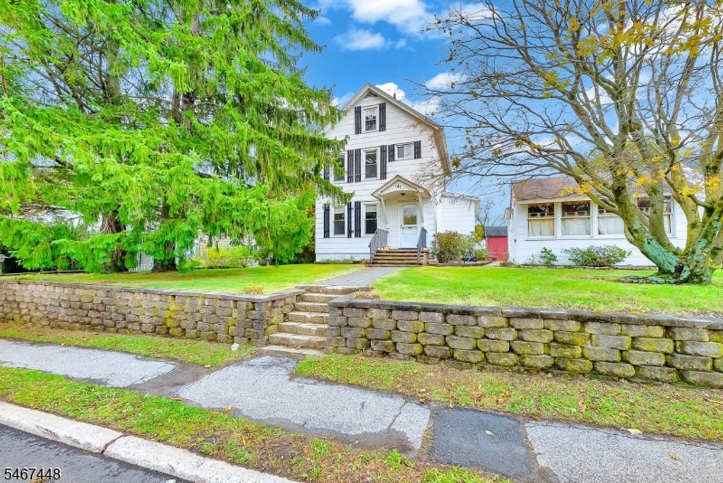 41 Woodside Ave, Newton Town, NJ 07860 — exterior