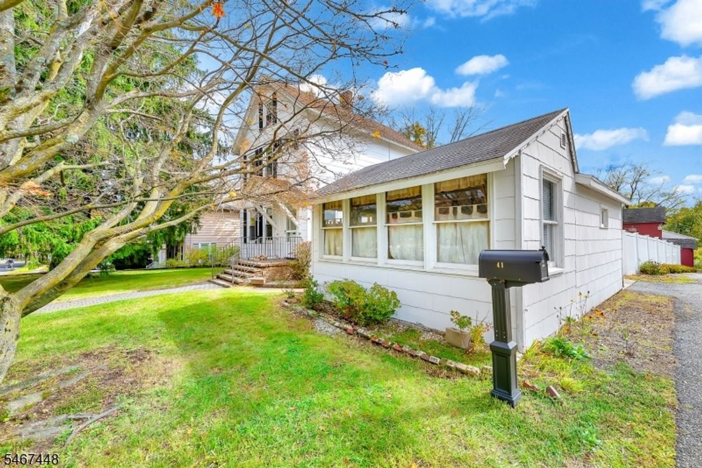 41 Woodside Ave, Newton Town, NJ 07860 — photo 2