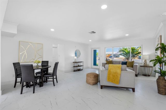 785 115TH AVENUE, Treasure Island, FL 33706