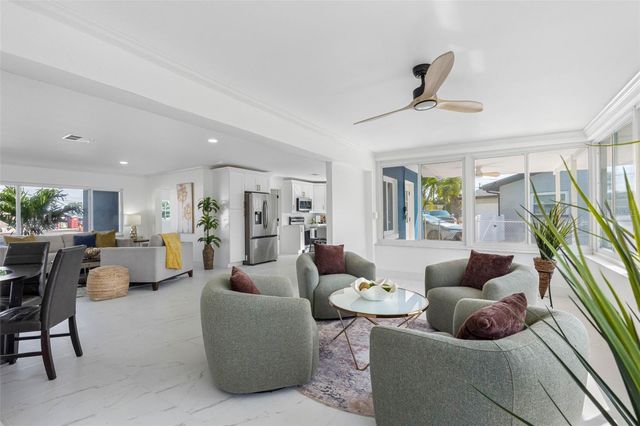 785 115TH AVENUE, Treasure Island, FL 33706