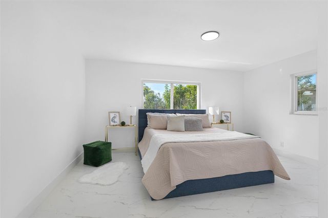 785 115TH AVENUE, Treasure Island, FL 33706