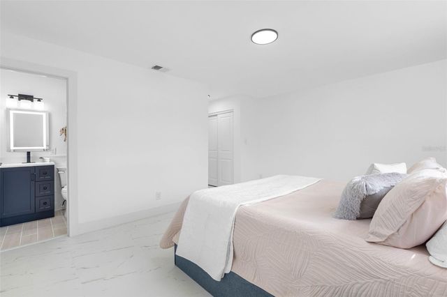 785 115TH AVENUE, Treasure Island, FL 33706