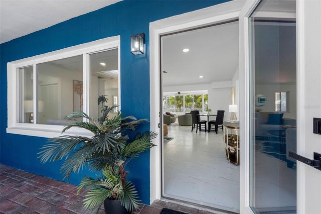 785 115TH AVENUE, Treasure Island, FL 33706