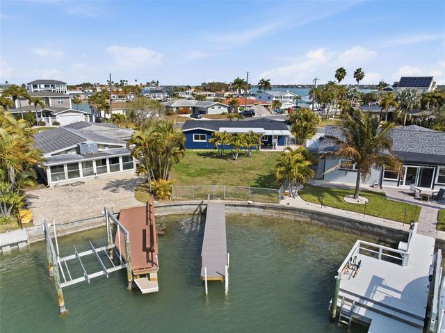 785 115TH AVENUE, Treasure Island, FL 33706