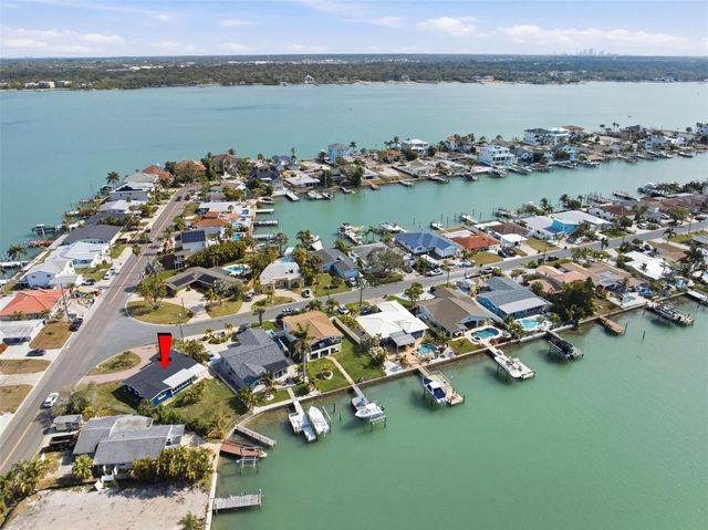 785 115TH AVENUE, Treasure Island, FL 33706