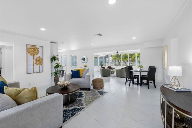 785 115TH AVENUE, Treasure Island, FL 33706