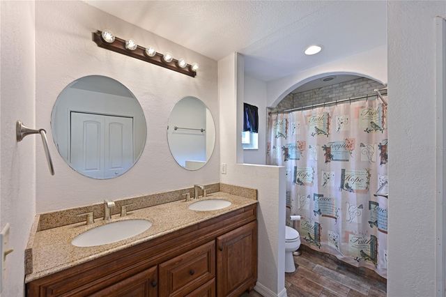 5509 18TH AVENUE E, Bradenton, FL 34208