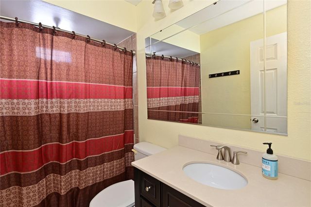 5509 18TH AVENUE E, Bradenton, FL 34208