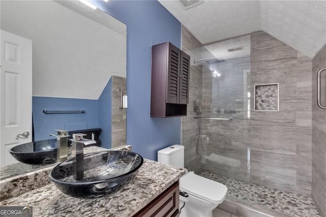 211 Graymist Path, Loganville, GA 30052