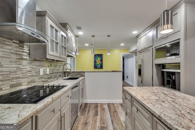 211 Graymist Path, Loganville, GA 30052