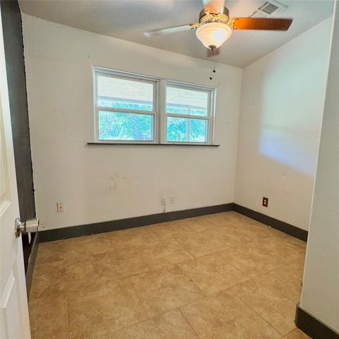 14510 Summit View DR B, Leander, TX 78641