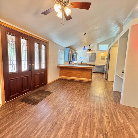 14510 Summit View DR B, Leander, TX 78641
