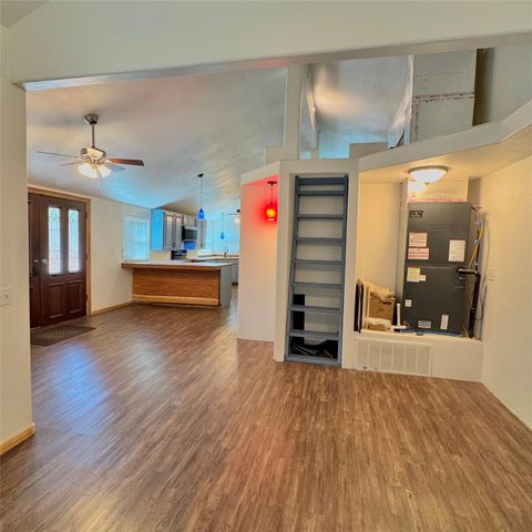 14510 Summit View DR B, Leander, TX 78641