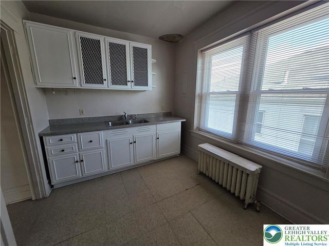 223 South 15th Street, Allentown City, PA 18102
