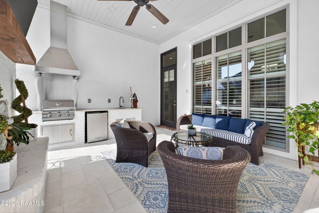 106 Montego Bay Drive, Youngsville, LA 70592