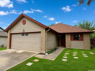 627 Meadow Gate, Converse, TX 78109