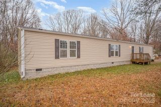 1335 Oak Breeze Drive, Mooresville, NC 28115