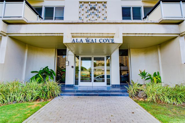 509 University Avenue 908, Honolulu, HI 96826