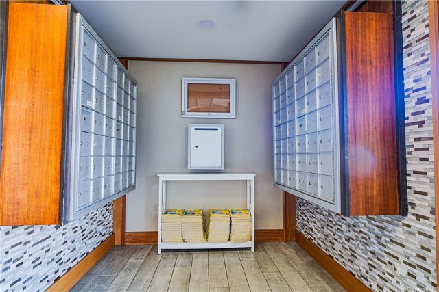 509 University Avenue 908, Honolulu, HI 96826