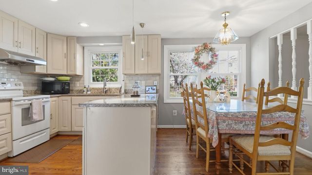 11201 LAKE BREEZE, North Potomac, MD 20878
