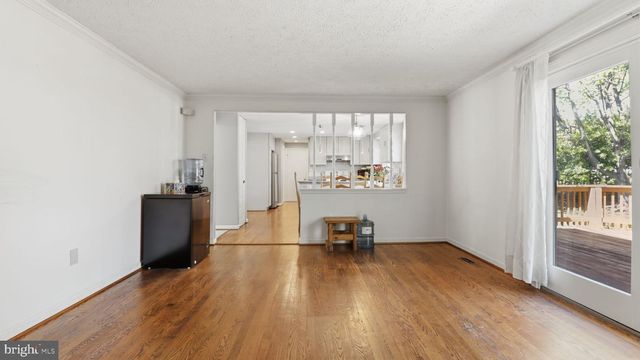11201 LAKE BREEZE, North Potomac, MD 20878