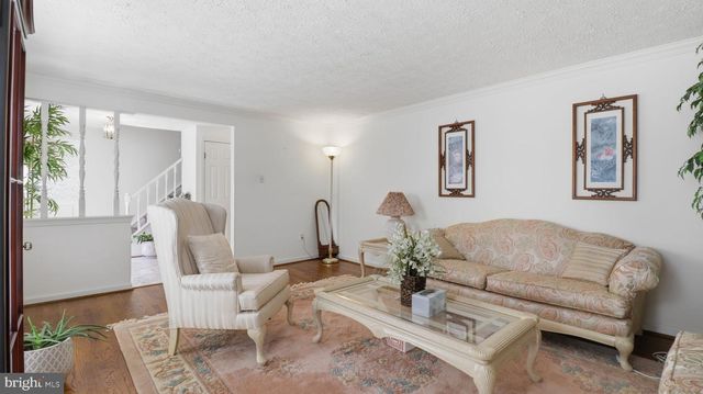 11201 LAKE BREEZE, North Potomac, MD 20878